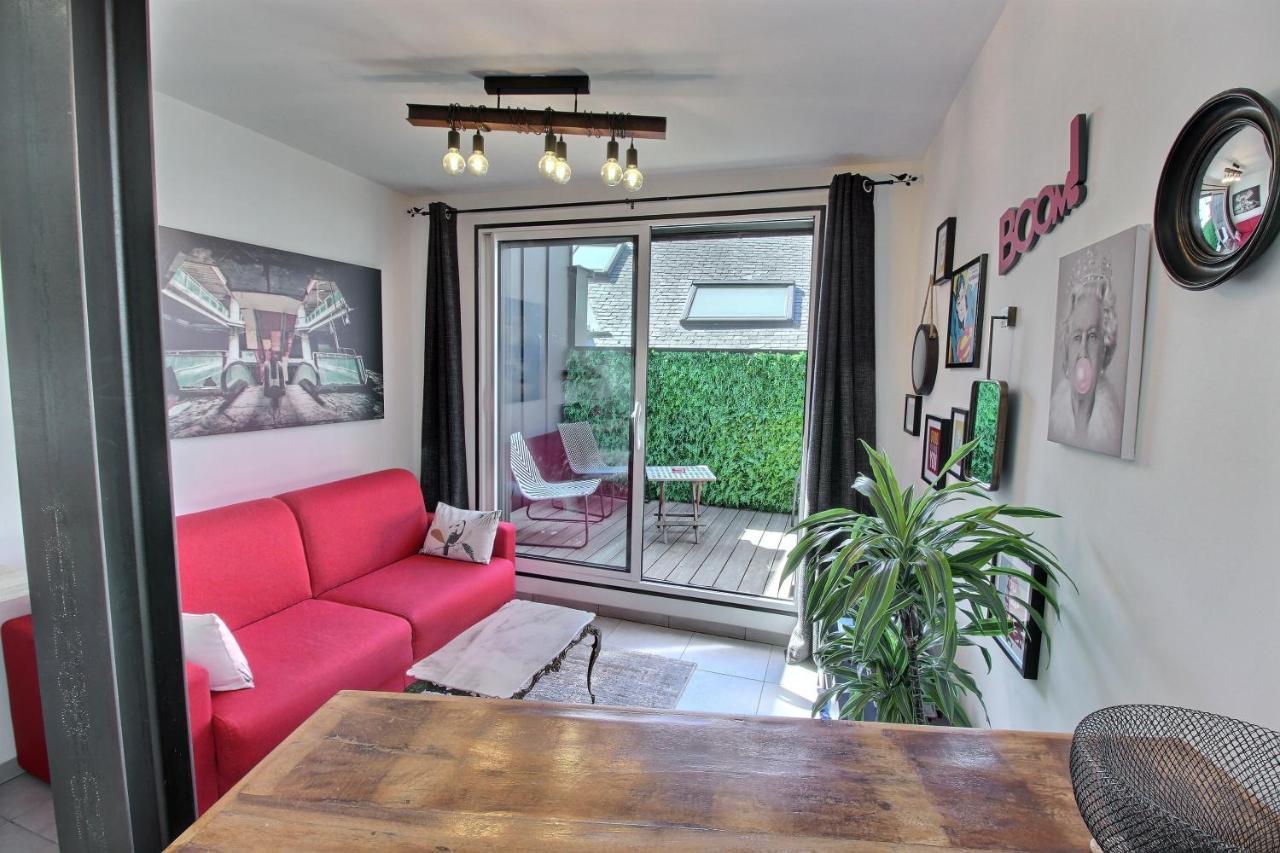 Appartement Centre-Ville Avec Terrasse Indus วานส์ ภายนอก รูปภาพ